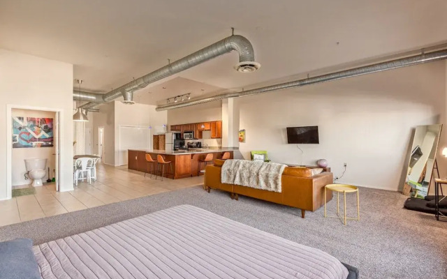 Stunning Phoenix Prime Urban Living