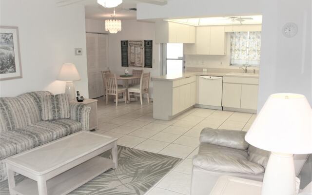 Jamaica Royale - 019 - 1 Br Condo