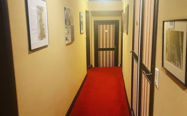 Hotel Restaurant le grand monarque