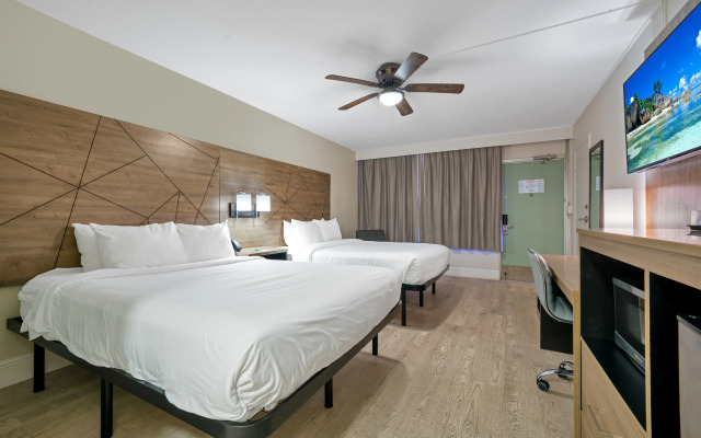 Quality Inn & Suites Airport/Cruise Port Hollywood