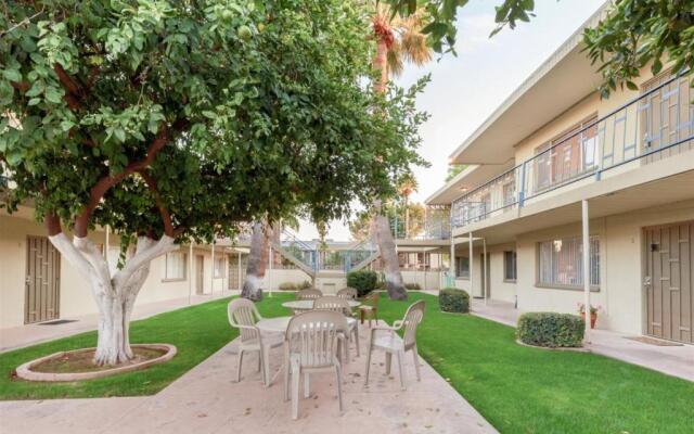 6906 E 4th St #13, Scottsdale