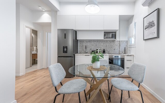 Phaedrus Living: Prosperity Residences Harmony