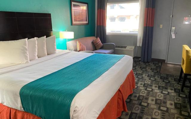 Clarion Inn