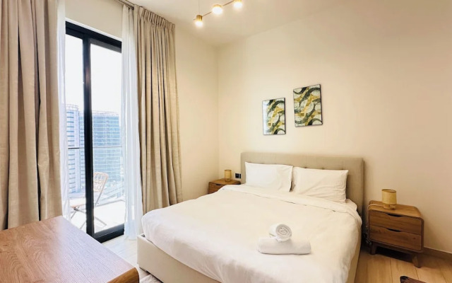 OYO 1289 Home Premium 1Bed Apartment At