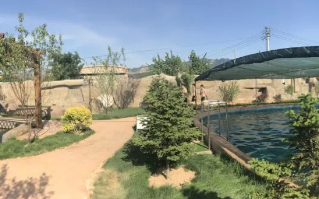 Wafangdian Shengshui Longting Farmhouse