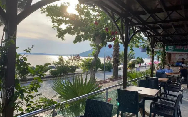 Nergiz Otel Erdek