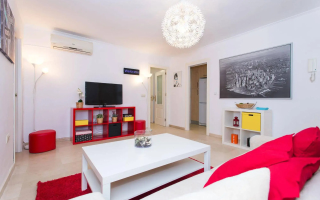The Zentral Suites & Apartments