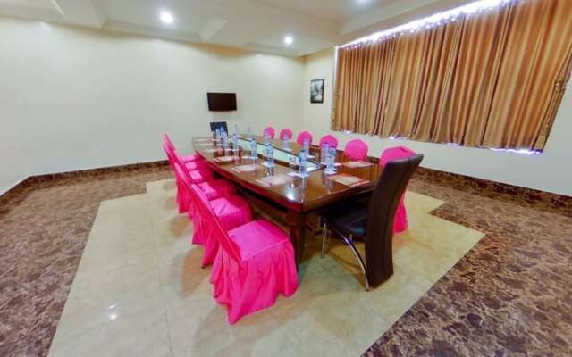 Newton Park Hotels Annex