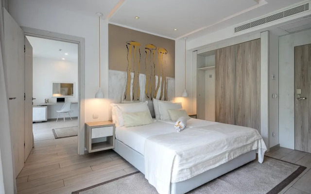 Kalamota Beach House