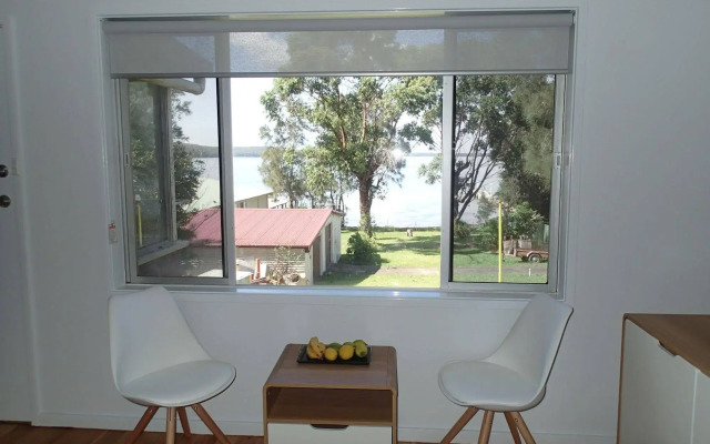 Dungowan Waterfront Apartments