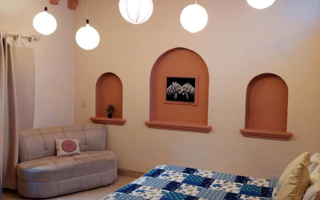 Centro 4bedroom Home on Stirling Dickinson