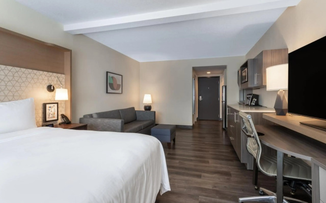 Holiday Inn Tampa North by IHG