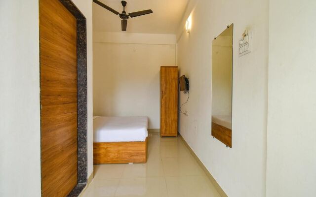 FabHotel Tiru Residency