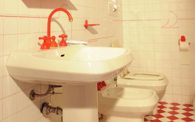 Apartment Near Arco Naturale Beach