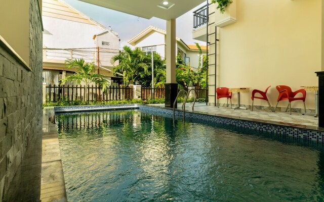 Ideal Villa