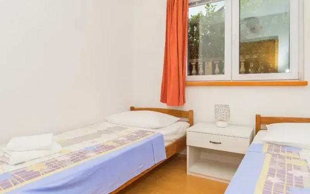 Apartments Marinko