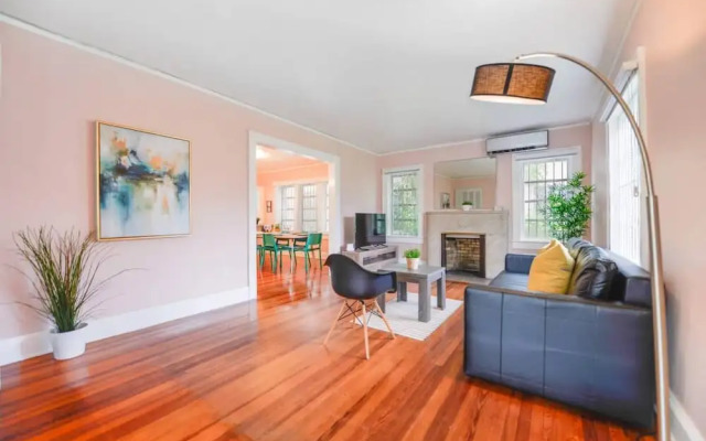 Stylish 1 Bedroom Brickell House in Miami