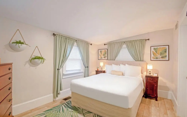 Hemingway House Bed and Breakfast