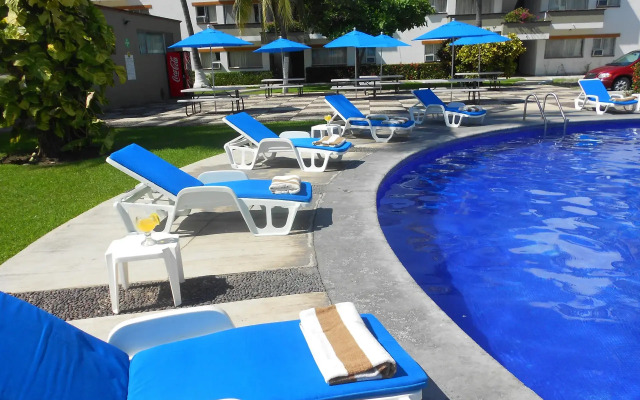 Suites Las Palmas Hotel & Villas