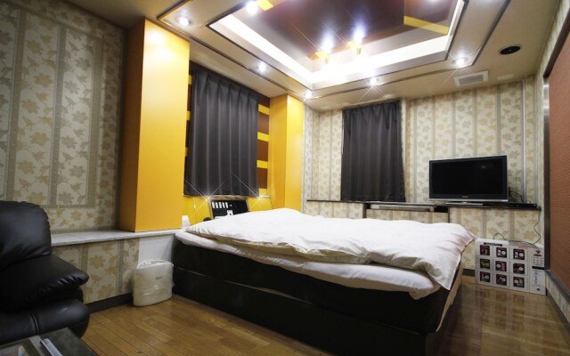 Hotel Que Sera Sera Hirano - Adults Only