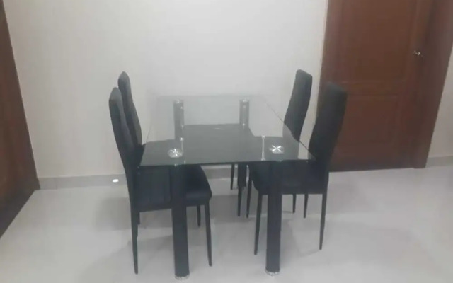 Kanmani Elite