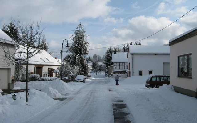 Spacious Apartment in Immerath With Sauna