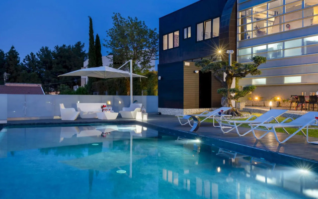 Villa Relax 12 2 Emma Villas