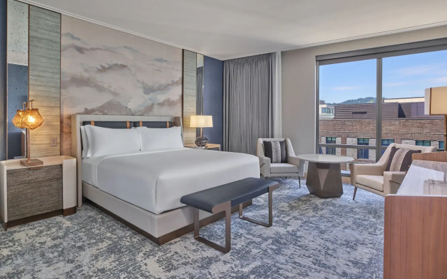 The Ritz-Carlton, Portland