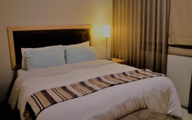 Apartment in Foutain Suites Hotel - 813FS