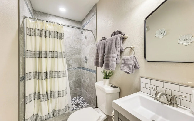 2 Mi to Dtwn: Home w/ Deck & Grill in Payson