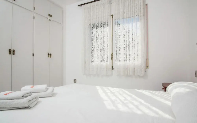 Beautiful Holiday Home Near Beach in Catalonia