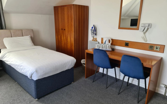 Chase Hotel
