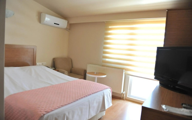 Serenti Hotel