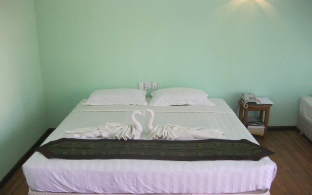 Hotel Apple