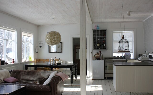 Þorsteinshús Four bedroom farmhouse
