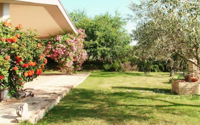 Villa Naira B&b