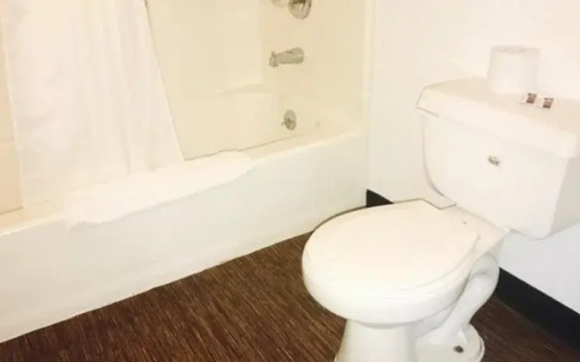 Kings Row Inn