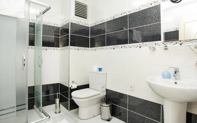 Grand Family Apartments