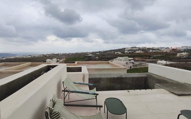 Evira Suites