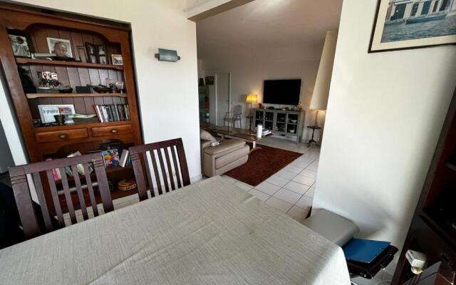 Une terrasse sur Monaco logement 2 chambre