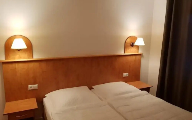 Hotel Krone UG