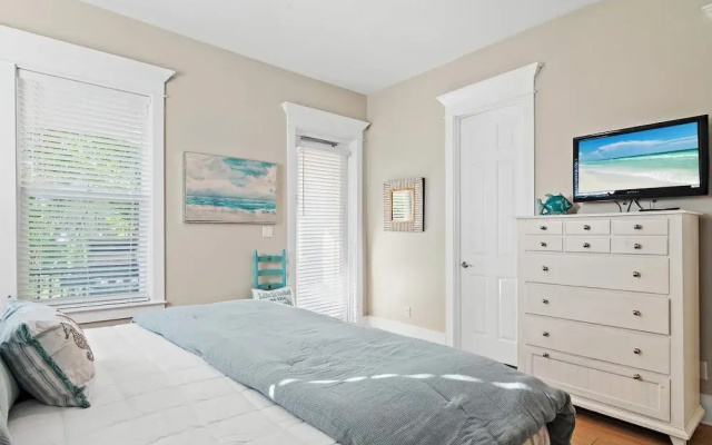 Miramar Beach Villa 111