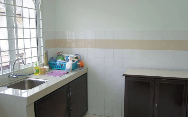 Sunshine Jonker Guesthouse