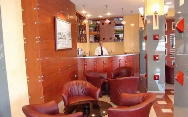 Hotel Elegance Heykel