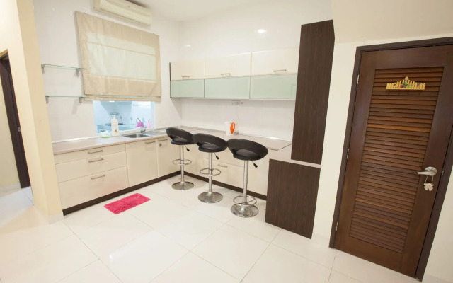 Natol Homestay - Sydney Batu Kawa MJC New Townships