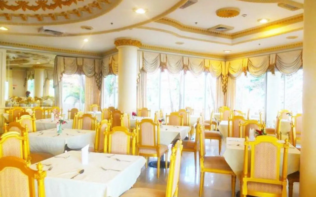 Adriatic Palace Hotel Pattaya