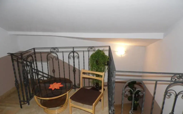 Willa Nad Bialka Mrowca M.