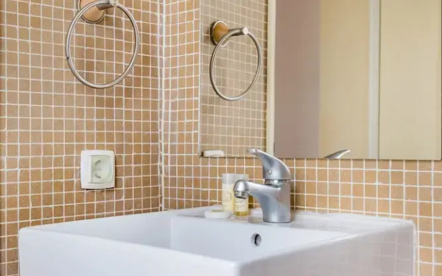 1BR Apartment - Downtown Lisbon - Chiado