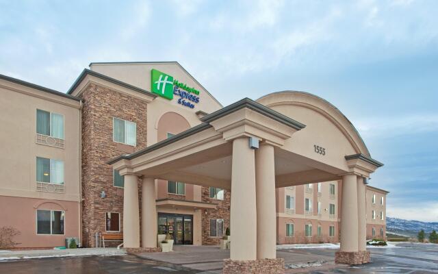 Holiday Inn Express & Suites Cedar City, an IHG Hotel