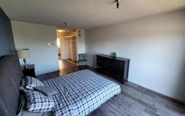 Warm Unit W-Private Bath-C04